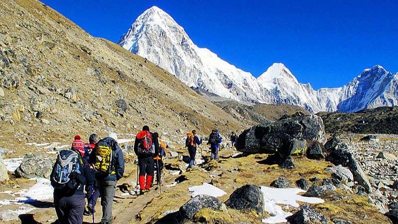 Around 150,000 Manpower Involved in Mountaineering Sector Unemployed