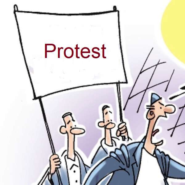 Entrepreneurs Protest against Banks’ Atrocities