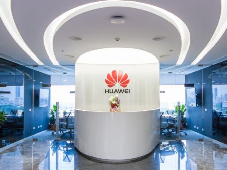 Huawei Allays Consumer Concerns Following Google Ban