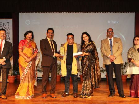 CEO Manoj Thapa at Janaki Technology, SPARROW SMS, Receives Professional Excellence Award