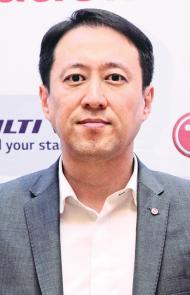 Sean Lee, Product Director Air Conditioning and Energy Solutions of LG Electronics Singapore