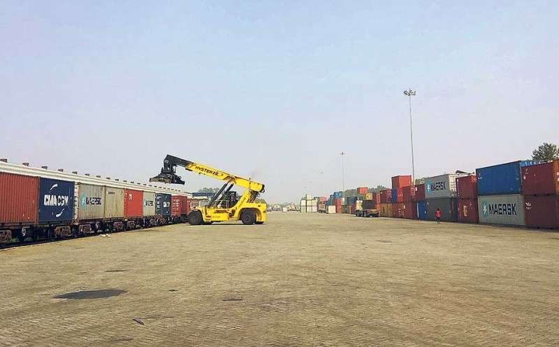 Containers Stockpiled at Birgunj Dry Port         