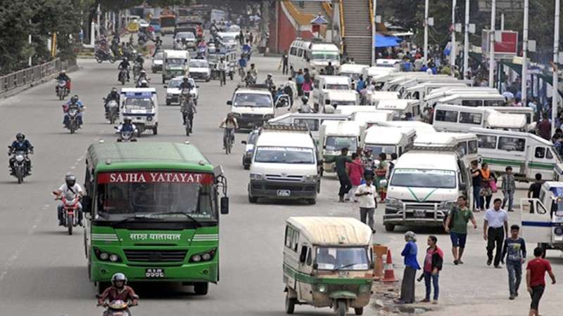 Transport Entrepreneurs Preparing to Reduce Number of Vehicles 