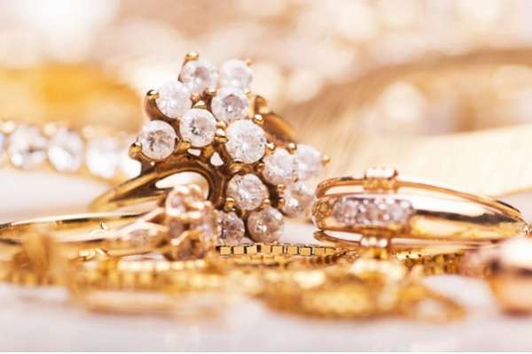 Jewelry Business up by 10 Percent Annually
