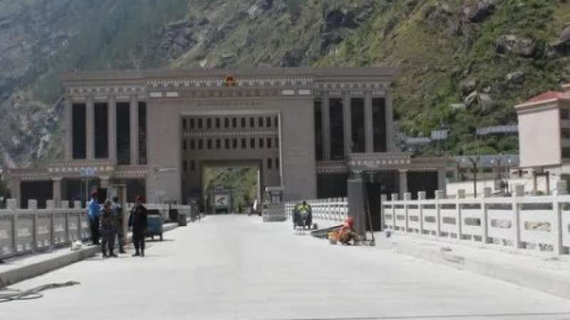 China Ready to Open Northern Border Immediately