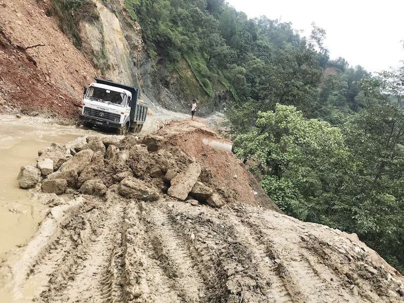 Monsoon-Induced Incidents Obstruct 28 Roads across the Country   