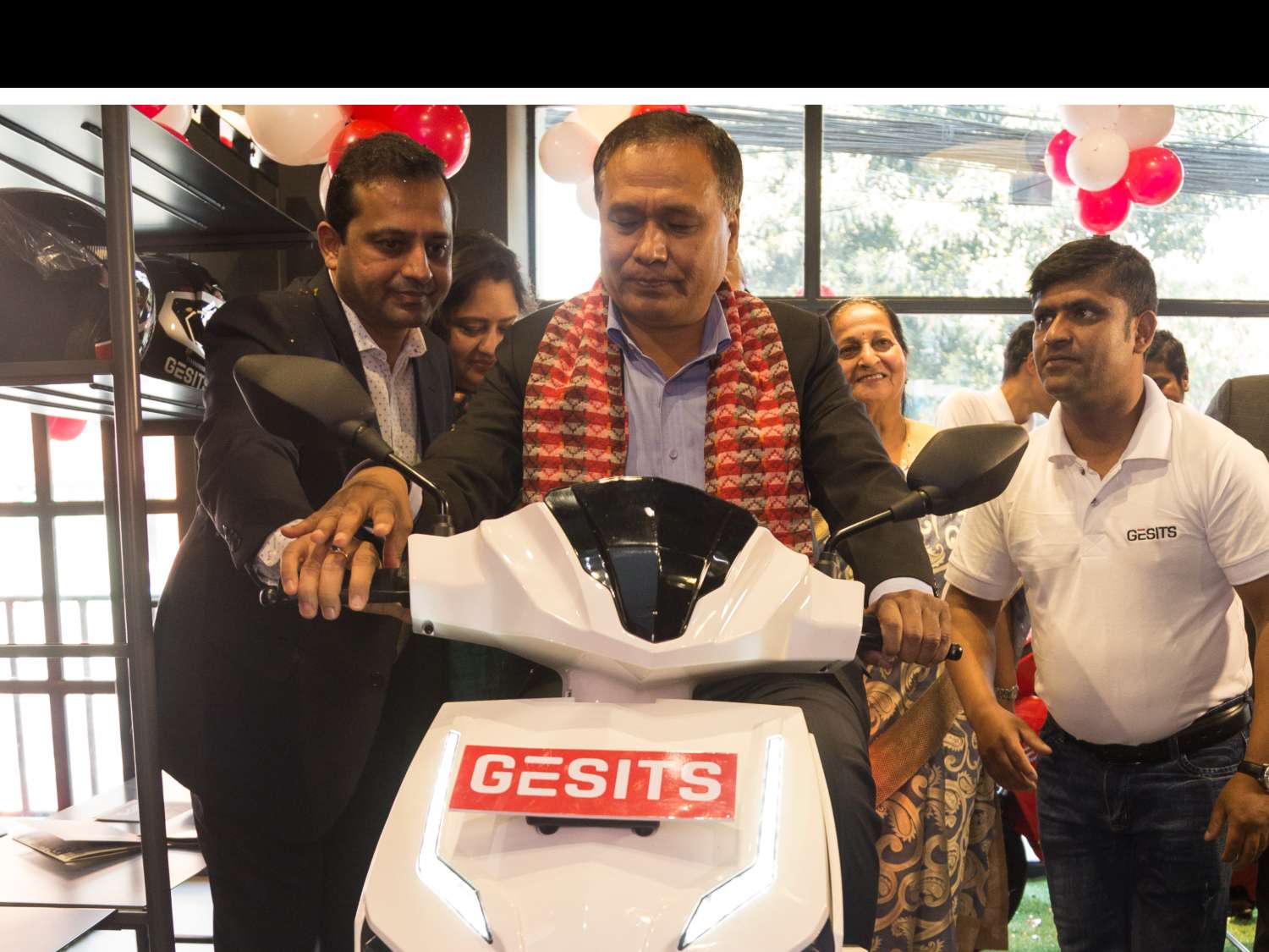 MV Dugar Groups Launches Electric Scooter Gesits