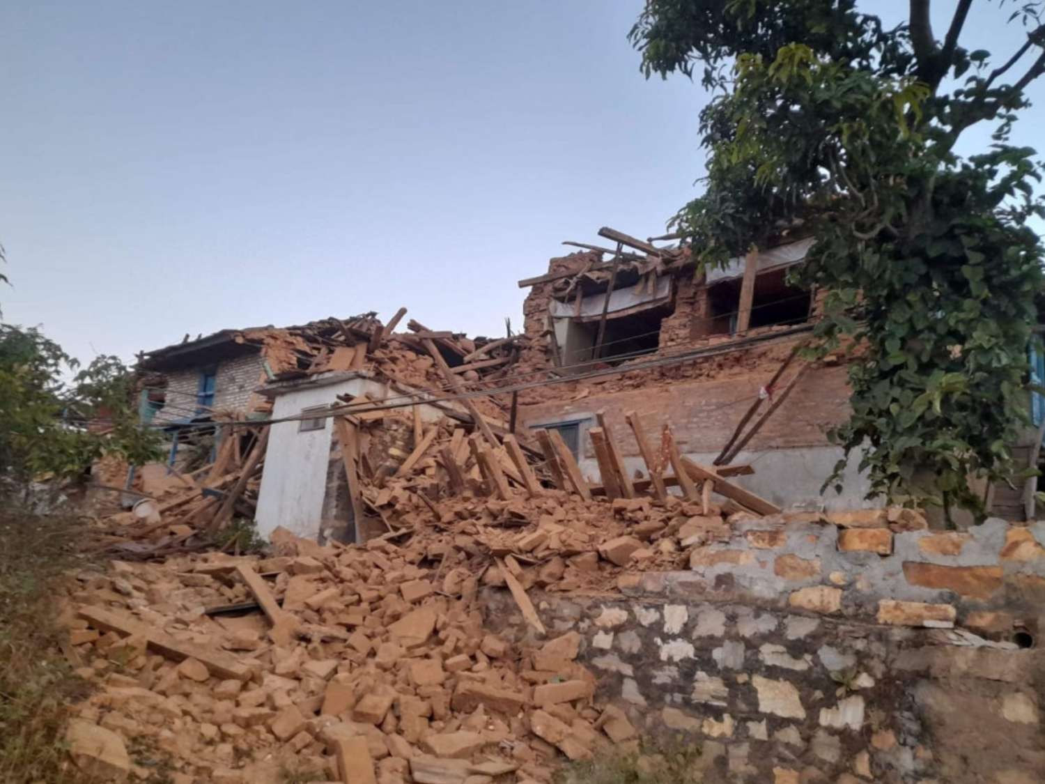 Government Allocates Rs 1.41 Billion for Earthquake Victims' Temporary Residences