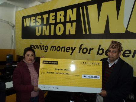Western Union Hands over Rs 1 Million to Bumper Lucky Draw Winner 
