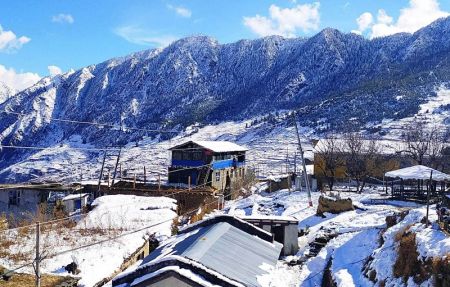 Chances of Light Snowfall in High-Hills and Mountainous Regions   