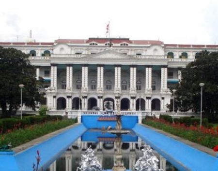 Rental Vehicles to be Allowed into Singha Durbar from Today  