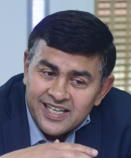  Rajendra Kabra, Businessman